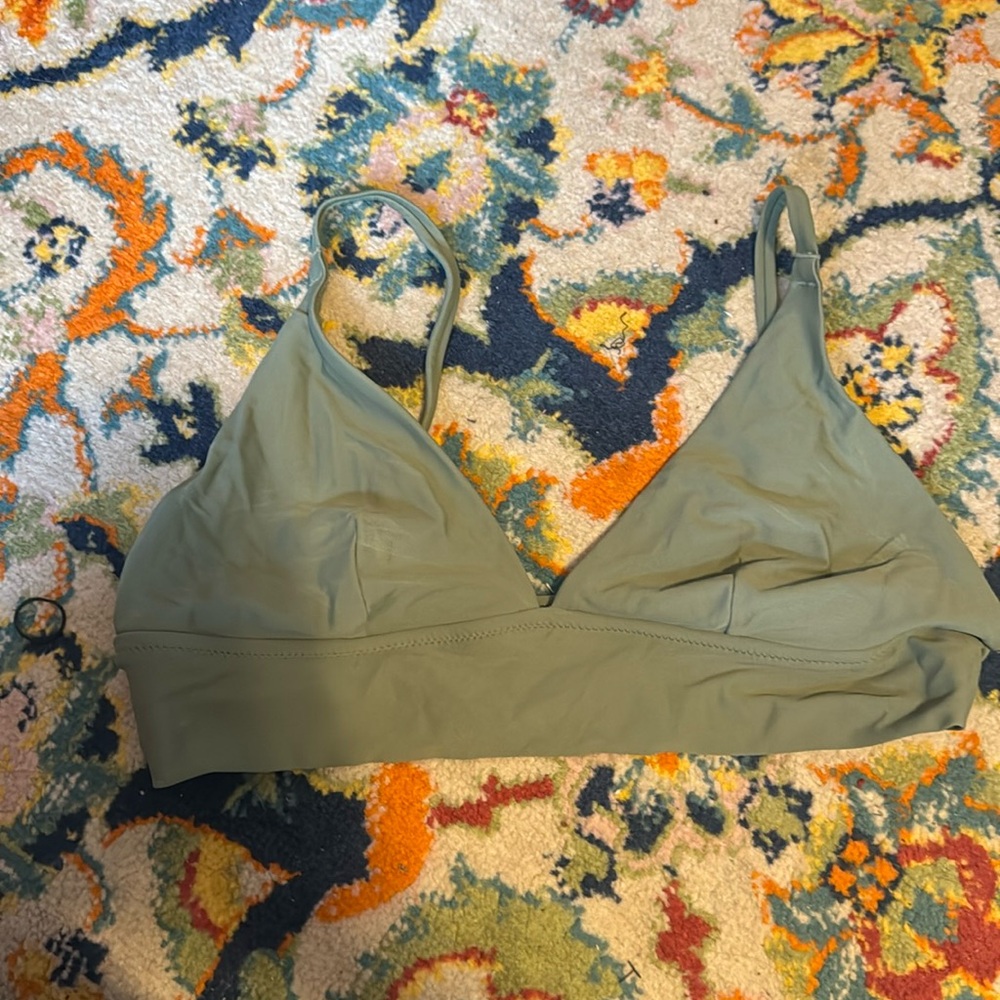 Aerie Bikini Top Size L, NWOT
